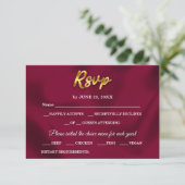 Eenvoudige Bourgogne en goud Elegant Script Weddin RSVP Kaartje (Staand voorkant)