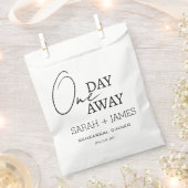 Eenvoudige bruiloft een dag weg repetitie diner bedankzakje (Geknipt)