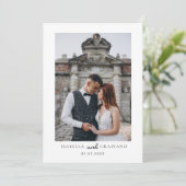 Eenvoudige bruiloft Nodig Moderne Minimalist uit Feestdagenkaart (Staand voorkant)