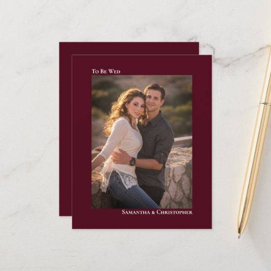 Eenvoudige Burgundy BUDGET Trouwfoto Uitnodiging (Voorkant / Achterkant in situ)