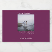 Eenvoudige Cassis Paarse Bruiloft Foto Bedankt Min Likeurfles Etiket (Enkel label)