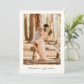 Eenvoudige Chic Wilde Bloem Beige Bruiloft Bedankkaart (Staand voorkant)