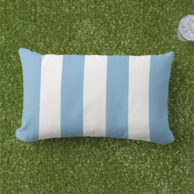 Eenvoudige Classic Sky Blue Cabana Stripes Buitenkussen (Gras)