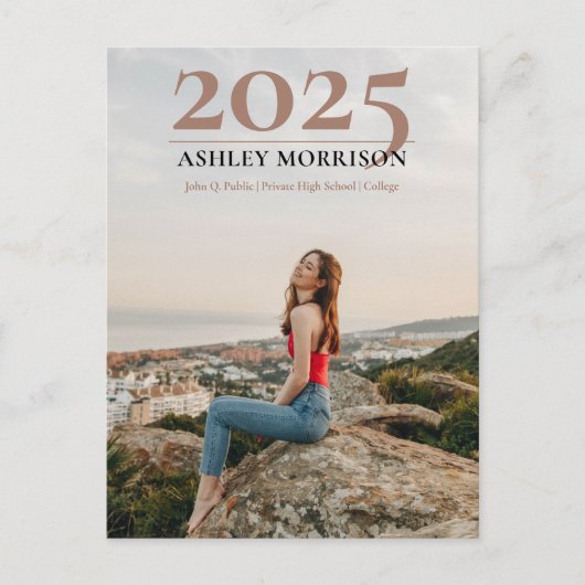 Eenvoudige Classy 2025 Foto Terracotta Afstuderen Briefkaart (Voorkant)