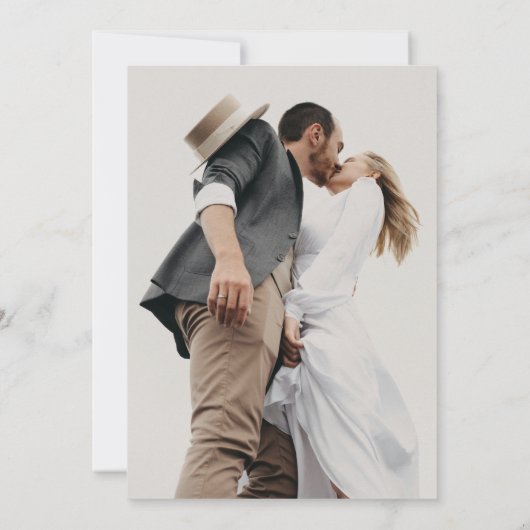 Eenvoudige Crimson Red Border Script Foto bruiloft Kaart (Achterkant)