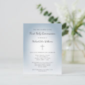 Eenvoudige Cross Boys Eerste Communie Dusty Blue Uitnodiging Briefkaart (Staand voorkant)