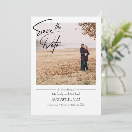 Eenvoudige Cute Elegant Save the Date Photo (Staand voorkant)