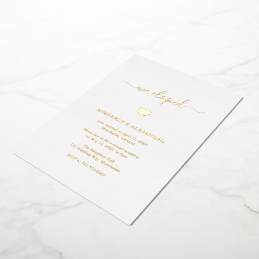 Eenvoudige Cute Hart Gouden Moderne Trouwreceptie Folie Uitnodiging (Gedraaid)