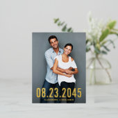 Eenvoudige datumtypografie Sla de datum-foto op Folie Uitnodiging Briefkaart (Staand Voorkant)