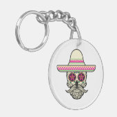 Eenvoudige Dia de Muertos schedel met Pet | Button Sleutelhanger (Voorkant Links)
