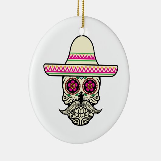 Eenvoudige Dia de Muertos schedel met Pet | Kerami Keramisch Ornament (Rechts)