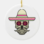 Eenvoudige Dia de Muertos schedel met Pet | Kerami Keramisch Ornament (Achterkant)