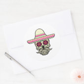 Eenvoudige Dia de Muertos schedel met Pet | STICKE Ronde Sticker (Envelop)