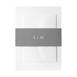 Eenvoudige donkergrijze monogram elegante trouw uitnodigingen wikkel
