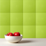 Eenvoudige effen effen kleur helder zuur groen lim tegeltje<br><div class="desc">Eenvoudig effen effen kleur helder zuur groen limoen ontwerp.</div>