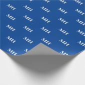 Eenvoudige Elegant Blue White Monogrammen Cadeaupapier (Hoek)