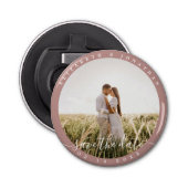 Eenvoudige Elegant Couple Photo Wedding Save the D Button Flesopener (Voorkant)