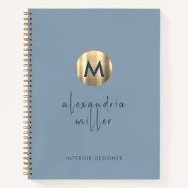 Eenvoudige Elegant Gold Monogram Dusty Blue Notitieboek