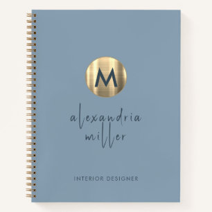 Eenvoudige Elegant Gold Monogram Dusty Blue Notitieboek