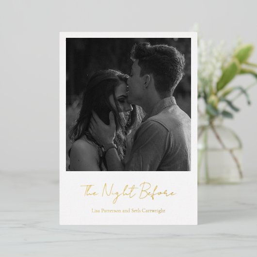 Eenvoudige Elegant Photo Rehearings Dinner Gold Folie Uitnodiging (Staand Voorkant)