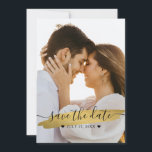 Eenvoudige Elegant Rustic Gold Save the Date Photo<br><div class="desc">Eenvoudig Elegant Rustic Gold bewaart de datum waarop de uitnodiging tot het zenden van een foto-huwelijk is ontvangen</div>