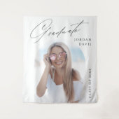 Eenvoudige Elegant Script Photo Graduparty Wandkleed (Voorkant)