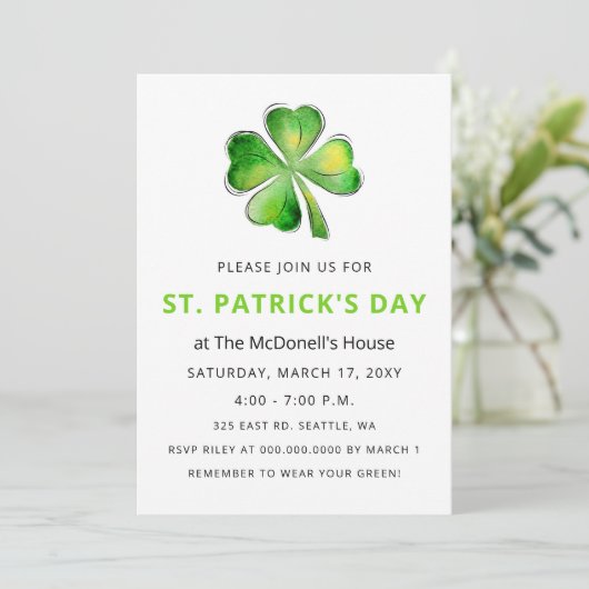 Eenvoudige Elegant Shamrock St Patricks Day Kaart (Staand voorkant)