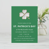 Eenvoudige Elegant Shamrock St Patricks Day Kaart (Staand voorkant)