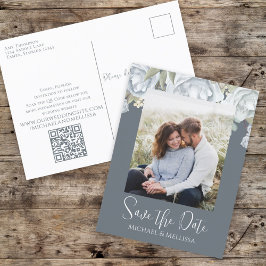 Eenvoudige Elegant Stusty Blue Floral Wedding QR C Briefkaart