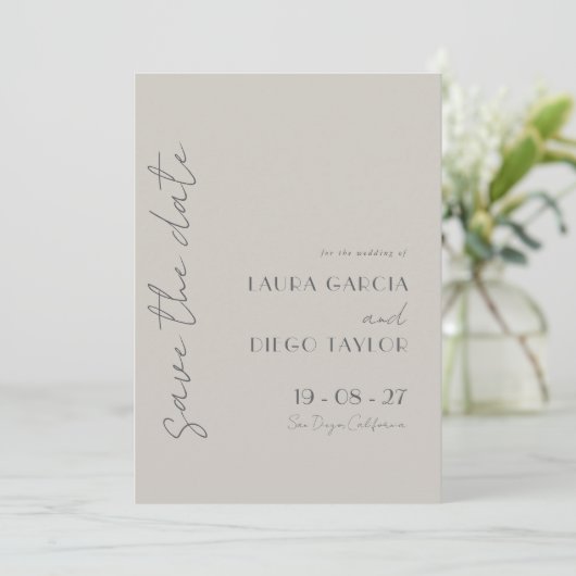 Eenvoudige Elegant Taupe bruiloft Save The Date (Staand voorkant)