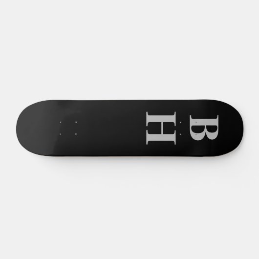 Eenvoudige Elegant zwart grijs monogram, aangepast Persoonlijk Skateboard (Horizontaal)