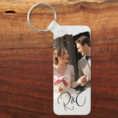 Eenvoudige Elegant Zwart-Wit 2 Foto Keepsake Sleutelhanger (Voorkant)