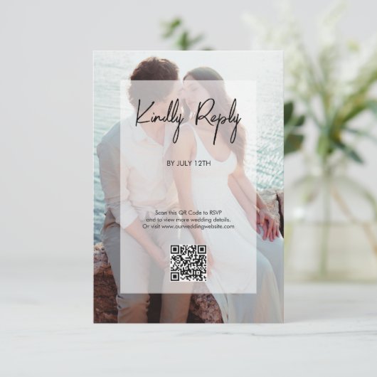 Eenvoudige Elegante 2 foto overlay script bruiloft Informatiekaartje (Staand voorkant)