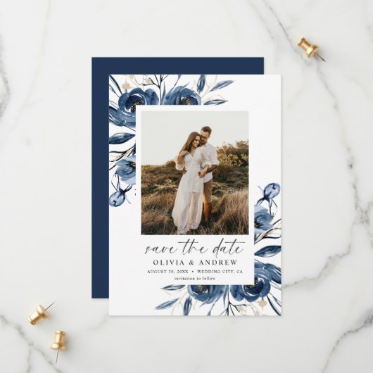 Eenvoudige Elegante Blauwe Bloemrijke Script & Fot Save The Date (Voorkant / Achterkant in situ)
