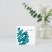 Eenvoudige elegante eucalyptus bladeren aanbevelingskaartje (Staand voorkant)