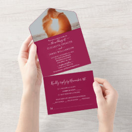 Eenvoudige elegante foto-bruiloft RSVP Cranberry All In One Uitnodiging