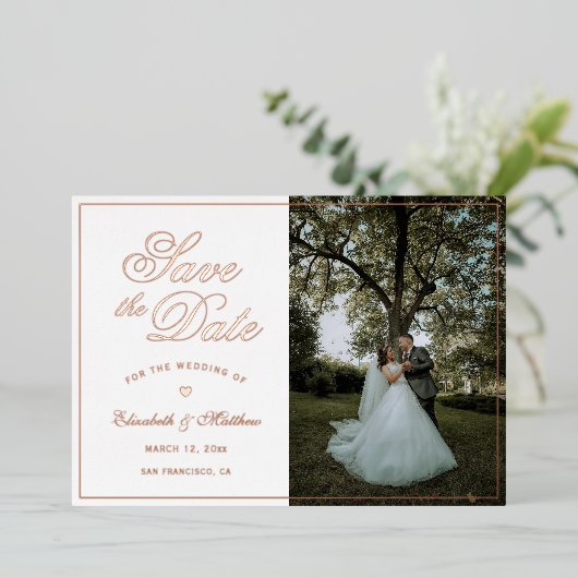 Eenvoudige Elegante Foto Bruiloft Save The Date Folie Uitnodiging (Staand Voorkant)