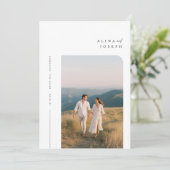 Eenvoudige elegante foto bruiloft uitnodigt kaart (Staand voorkant)