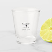Eenvoudige Elegante Gepersonaliseerde Huwelijksgun Shot Glas (Voorkant)