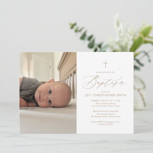 Eenvoudige Elegante Gouden Kruis Foto Doop Kaart (Staand voorkant)