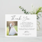 Eenvoudige elegante kalligrafie 2 foto's bruiloft bedankkaart (Staand voorkant)