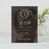 Eenvoudige Elegante Krans 2-Foto Tekst Overlay Wed Save The Date (Staand voorkant)