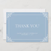 Eenvoudige elegante lichtblauwe Regency Era bruilo Bedankkaart (Voorkant)