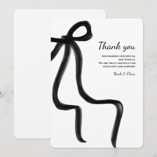 Eenvoudige elegante minimalistische zwarte strik bedankkaart (Voorkant / Achterkant)