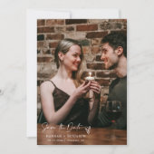 Eenvoudige elegante moderne minimalistische QR-cod Save The Date (Voorkant)