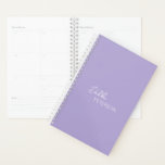 Eenvoudige elegante naam Modern Planner<br><div class="desc">Moderne en professionele paarse/lavender-zakenplanner met een eenvoudig en minimaal ontwerp met jouw naam in een elegant script en een hedendaagse sans serif font.</div>