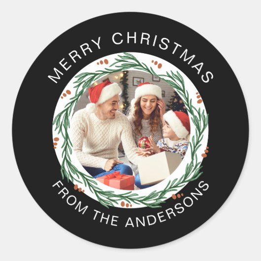 Eenvoudige Elegante Ronde Kerstfoto Familienaam Ronde Sticker (Voorkant)
