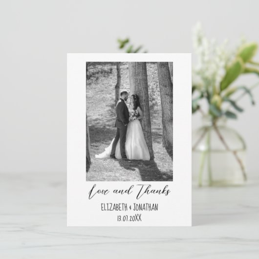 Eenvoudige elegante tekst en foto-bruiloft bedankkaart (Staand voorkant)