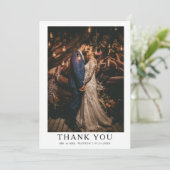Eenvoudige Elegante Tekst en Foto Trouw Dankjewelk Bedankkaart (Staand voorkant)