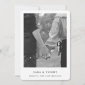 Eenvoudige elegante tekst en foto | Weddenschap Save The Date (Voorkant)